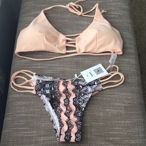 Cupshe size small medium skimpy bikini NWT!